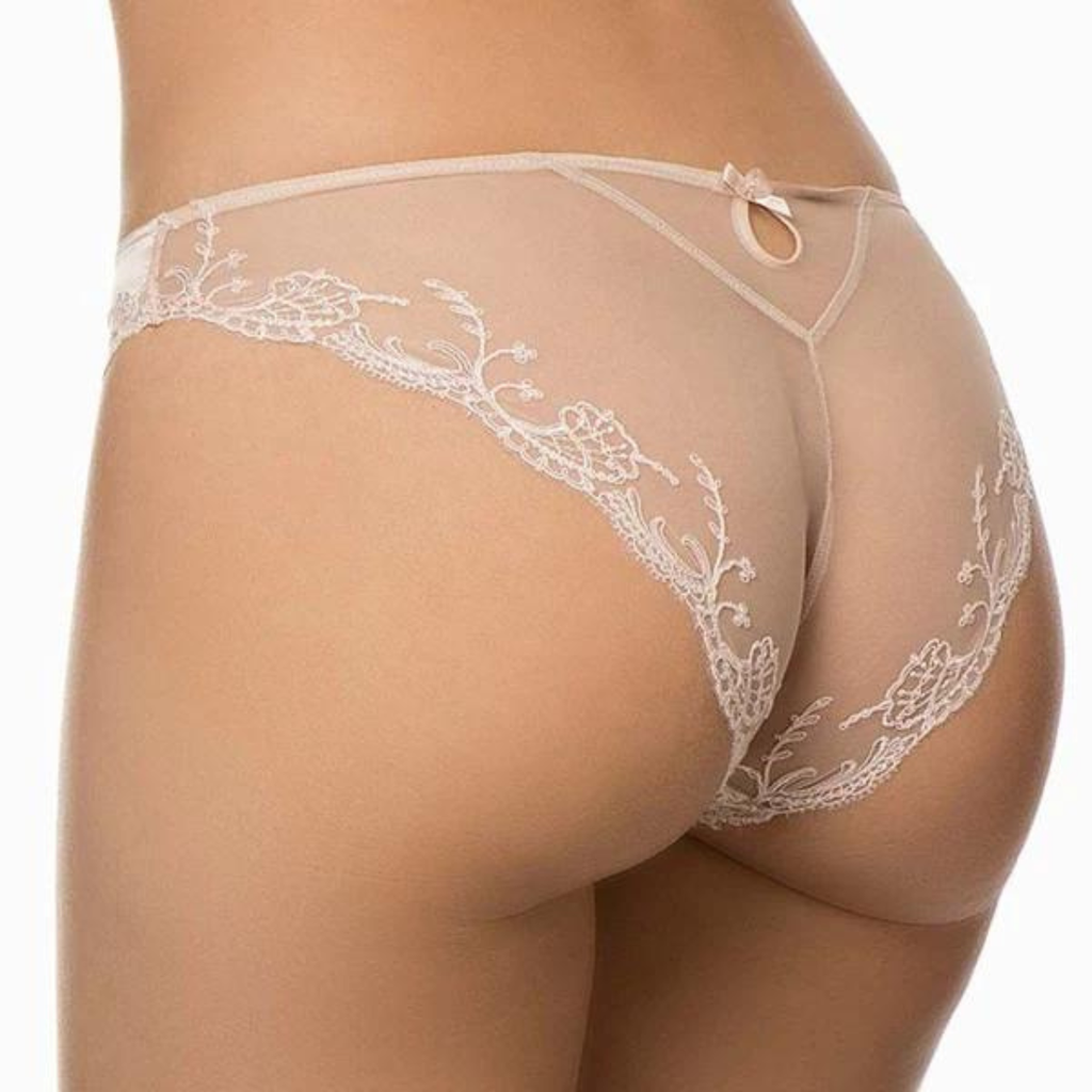 Lise Charmel C80 Splendeur Soie Italian Brief 2426 SO/SENSUEL ROSE buy for  the best price CAD$ 187.00 - Canada and U.S. delivery – Bralissimo